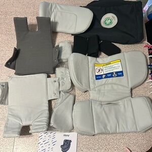 Nuna revv inserts with the pads